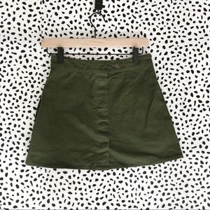 Justice prysm olive button down skirt. Size small